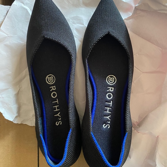 Rothy’s Black Pointy Toe Flats (Size 7) - Picture 1 of 3